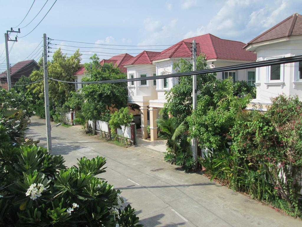 Kamalar Palace Phra Nakhon Si Ayutthaya Zewnętrze zdjęcie