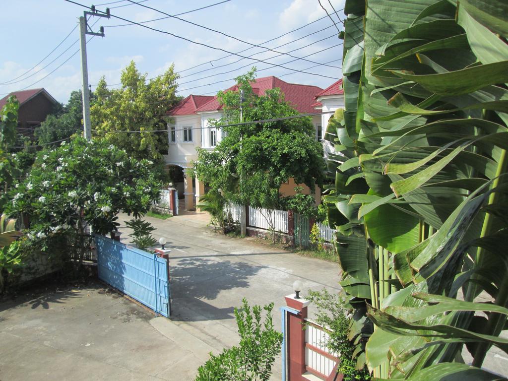 Kamalar Palace Phra Nakhon Si Ayutthaya Zewnętrze zdjęcie