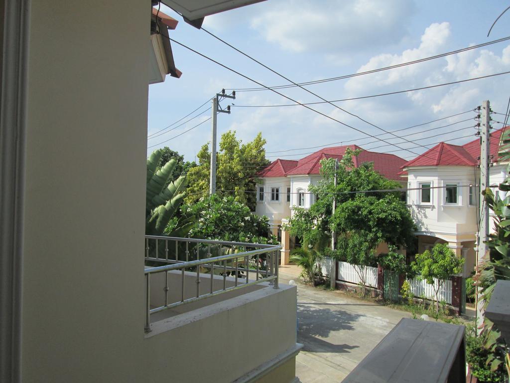 Kamalar Palace Phra Nakhon Si Ayutthaya Zewnętrze zdjęcie