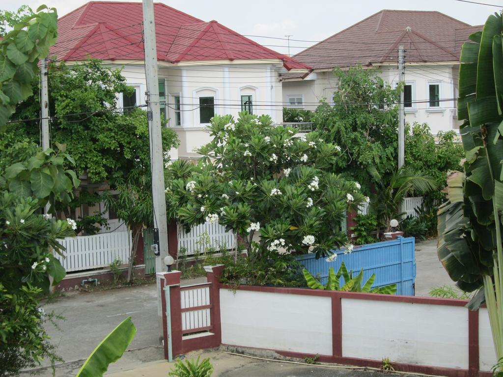 Kamalar Palace Phra Nakhon Si Ayutthaya Zewnętrze zdjęcie