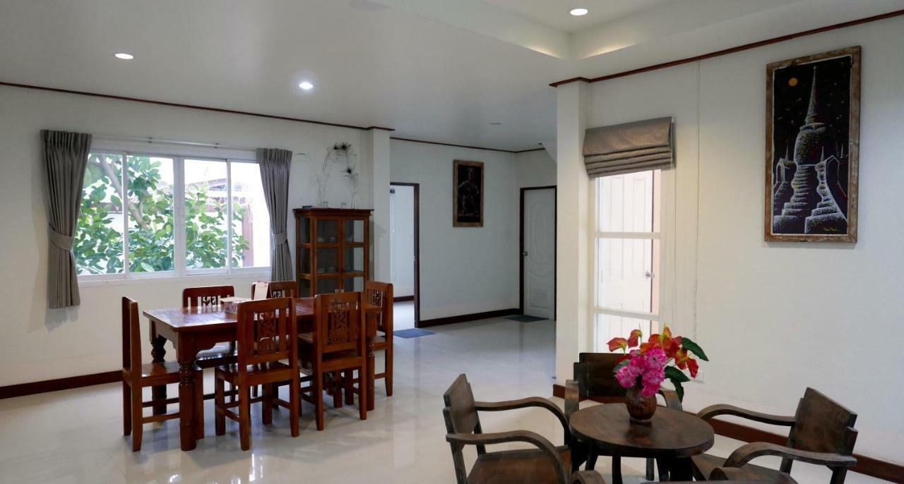 Kamalar Palace Phra Nakhon Si Ayutthaya Zewnętrze zdjęcie